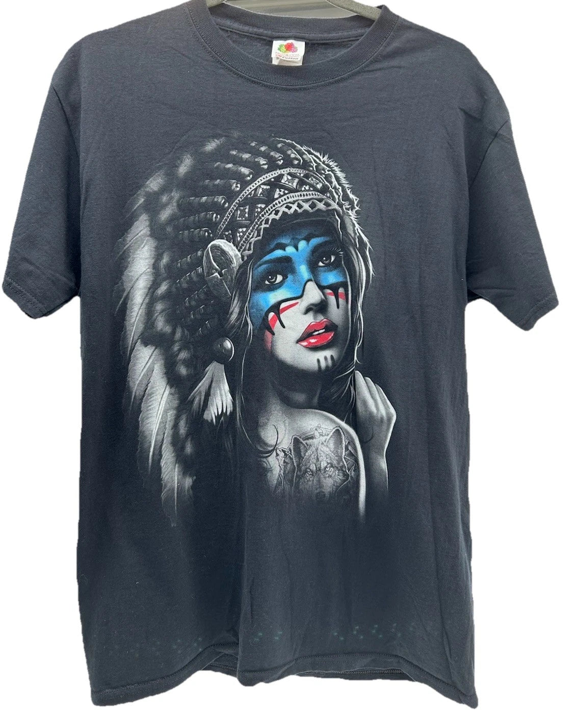 Vintage Y2K Size Medium Native American Warrior Princess Headdress T-Shirt Black