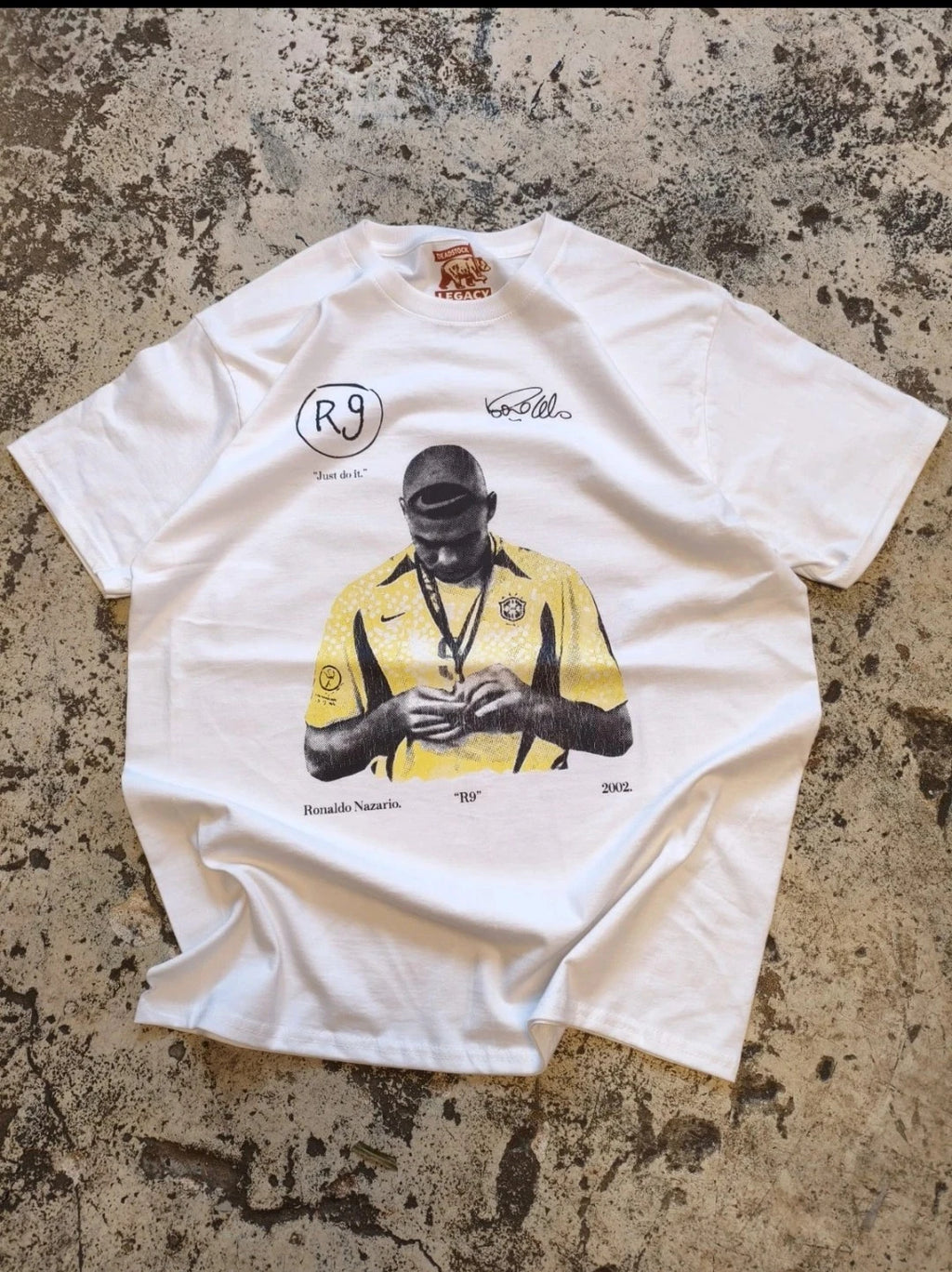 Deadstock Legacy T-Shirt Ronaldo Oversized Boxy Fit Y2K Streetwear Unisex Tee