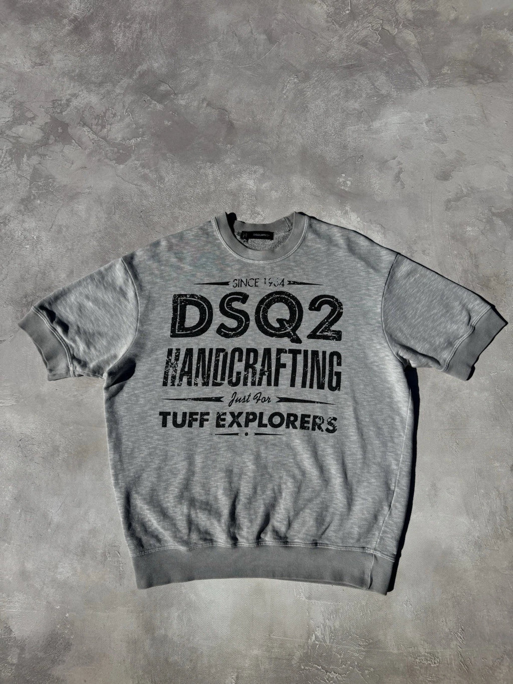 VTG Dsquared2 Handcrafted Print Logo Men's Tee