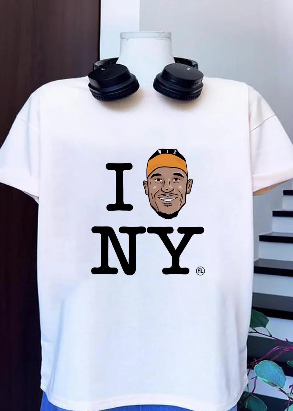 I Man Caricature Orange Headband NY T-Shirt