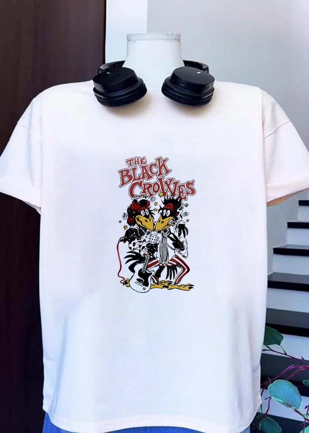 The Black Crowes Rock Band Cartoon Birds shirt