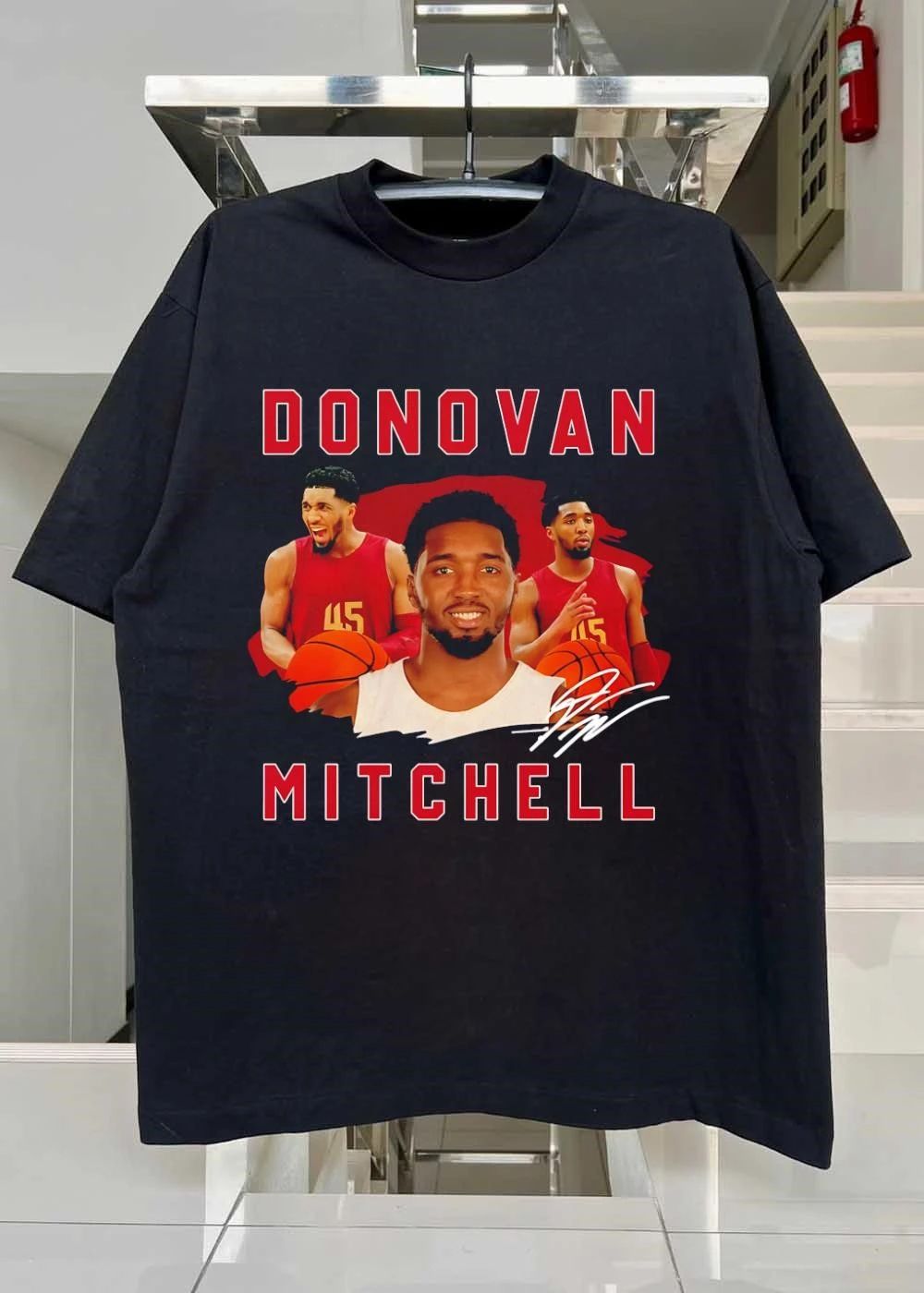 Donovan Mitchell Cleveland 45 Basketball Signature shirt