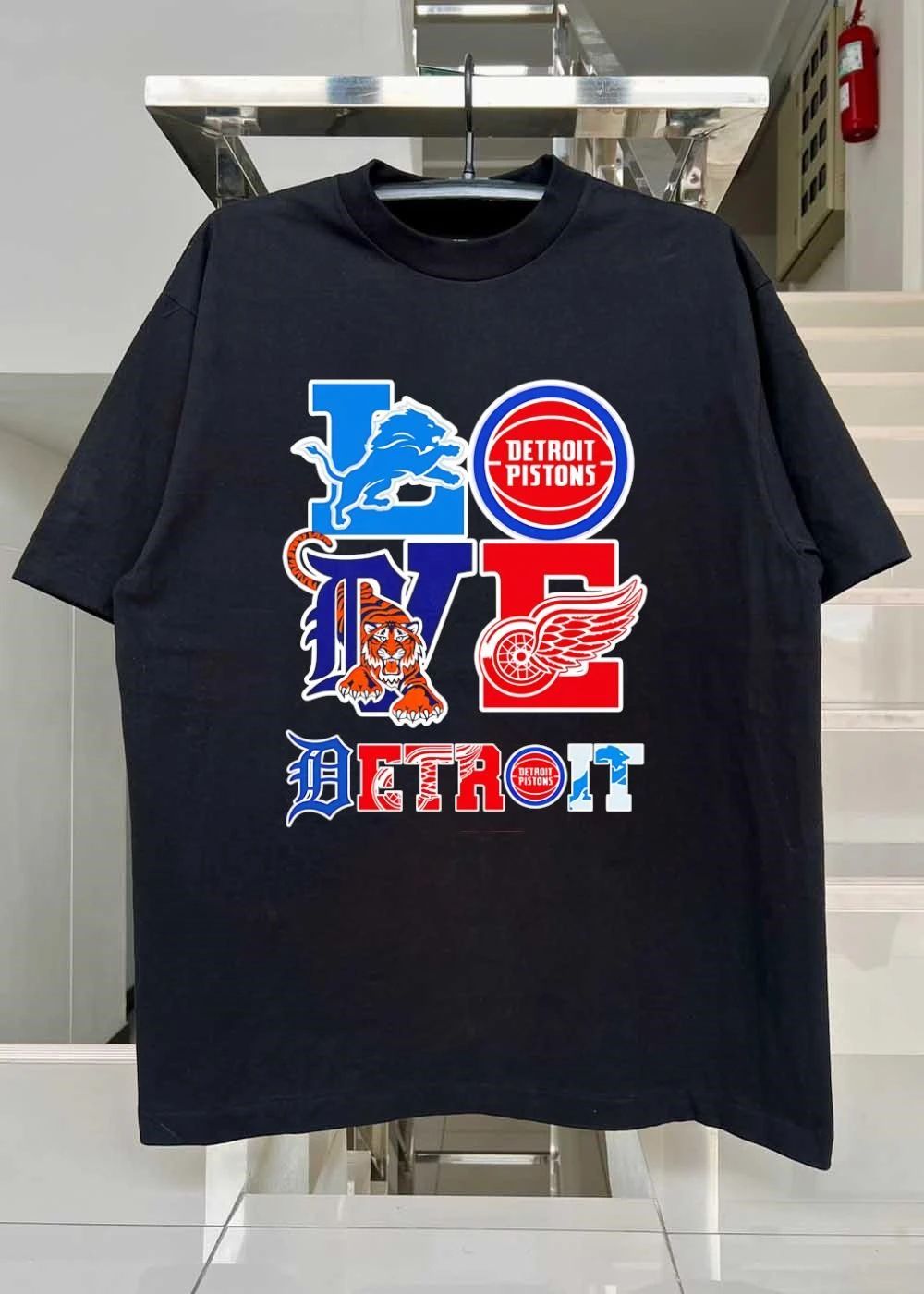 Love Detroit Lions Pistons Tigers Red Wings Sports T-Shirt