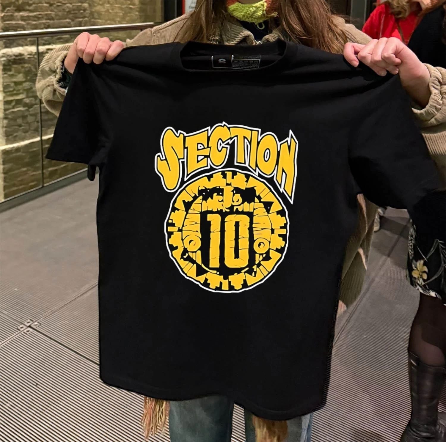 Section 10 Legendary style shirt