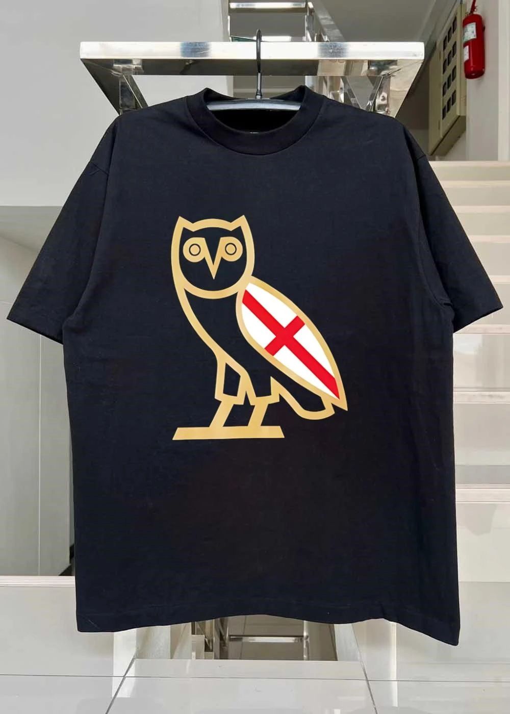 OVO Owl England Flag shirt