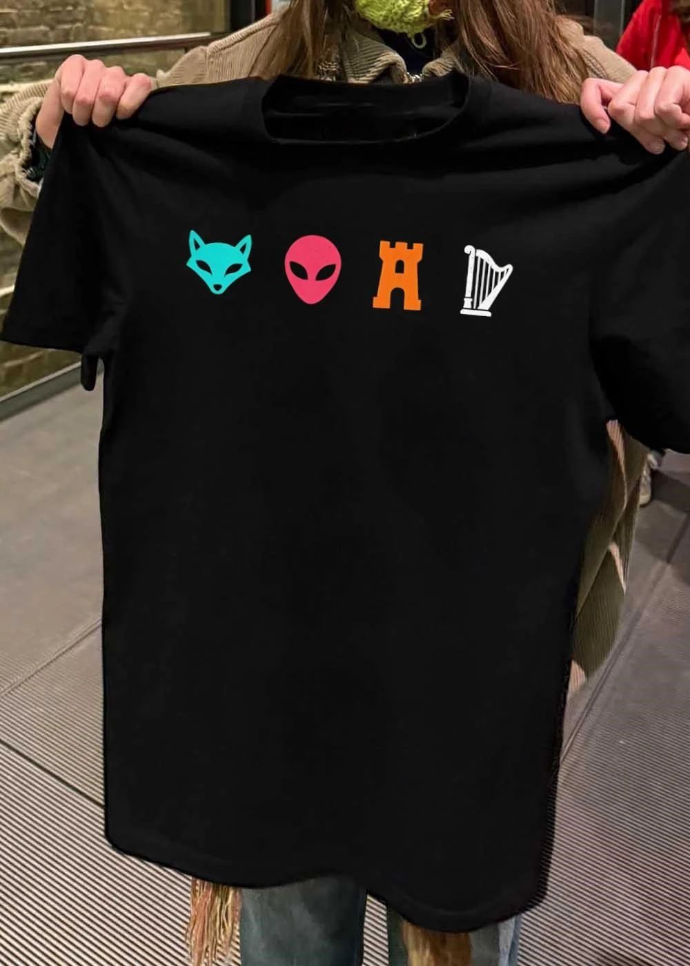San Antonio Spurs Basketball Fox Alien Castle Harper shirt