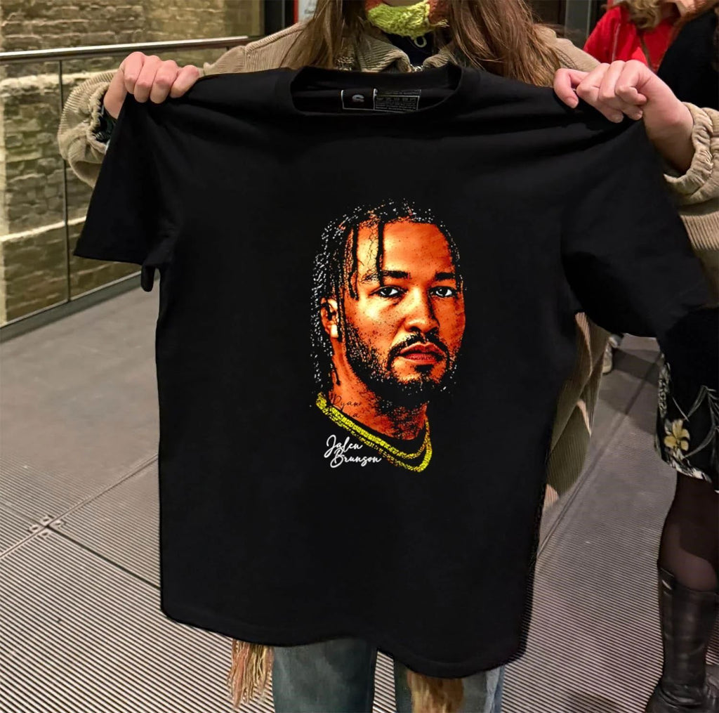 Jalen Brunson Portrait T-Shirt