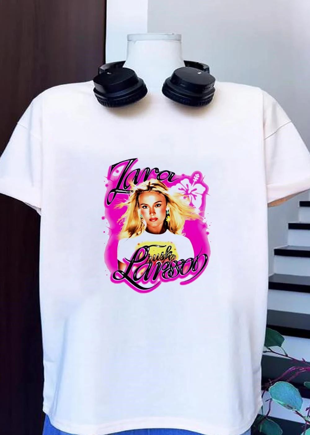 Zara Larsson Crush Hibiscus Airbrush Pop Music Fan Summer 2026 Shirt