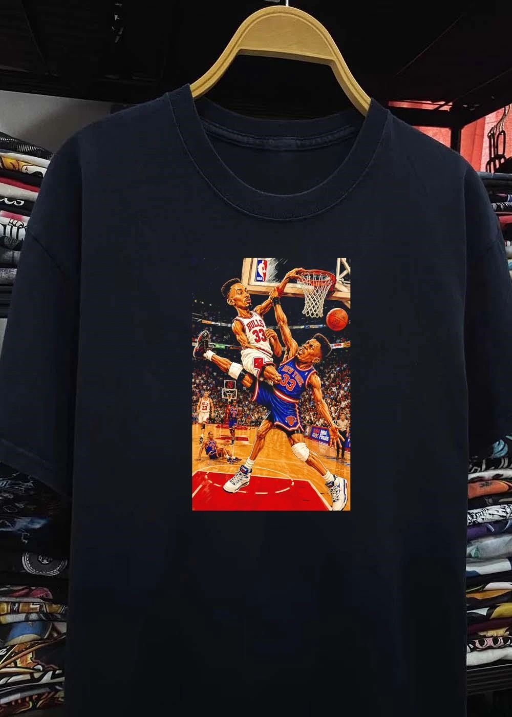 Scottie Pippen Stepping Over Patrick Ewing Bulls Knicks 33 1994 NBA Finals T-Shirt