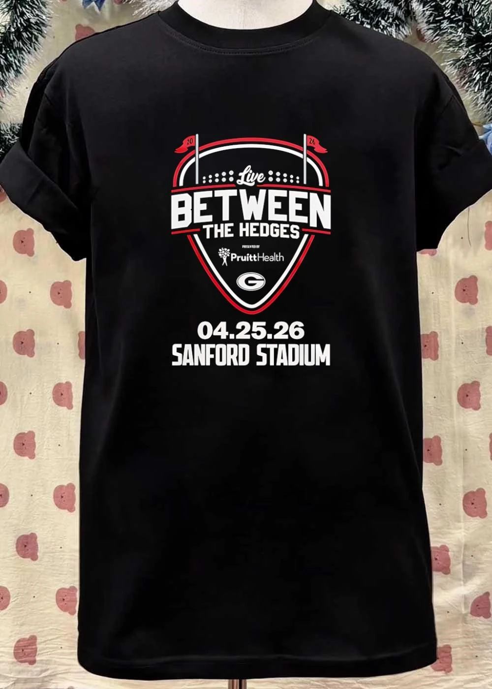 Live Between The Hedges Georgia G Sanford Stadium 04.25.26 shirt