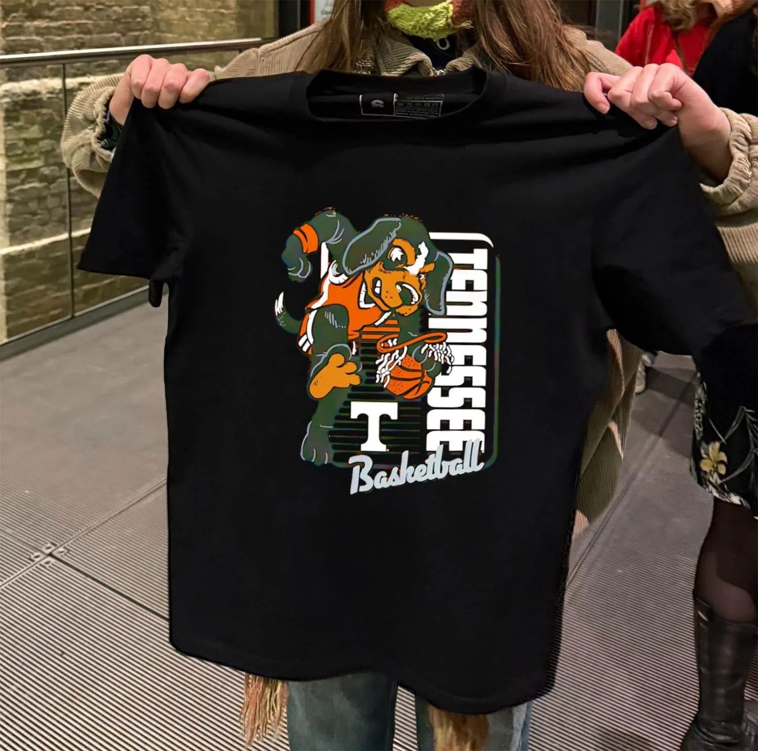 Tennessee Volunteers basketball 2026 Mascot Dunk shirt