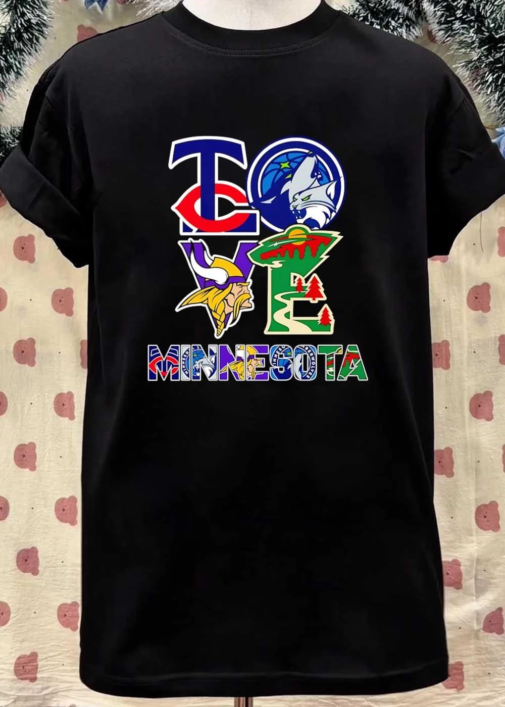 Minnesota Love Sports Team Logos T-Shirt