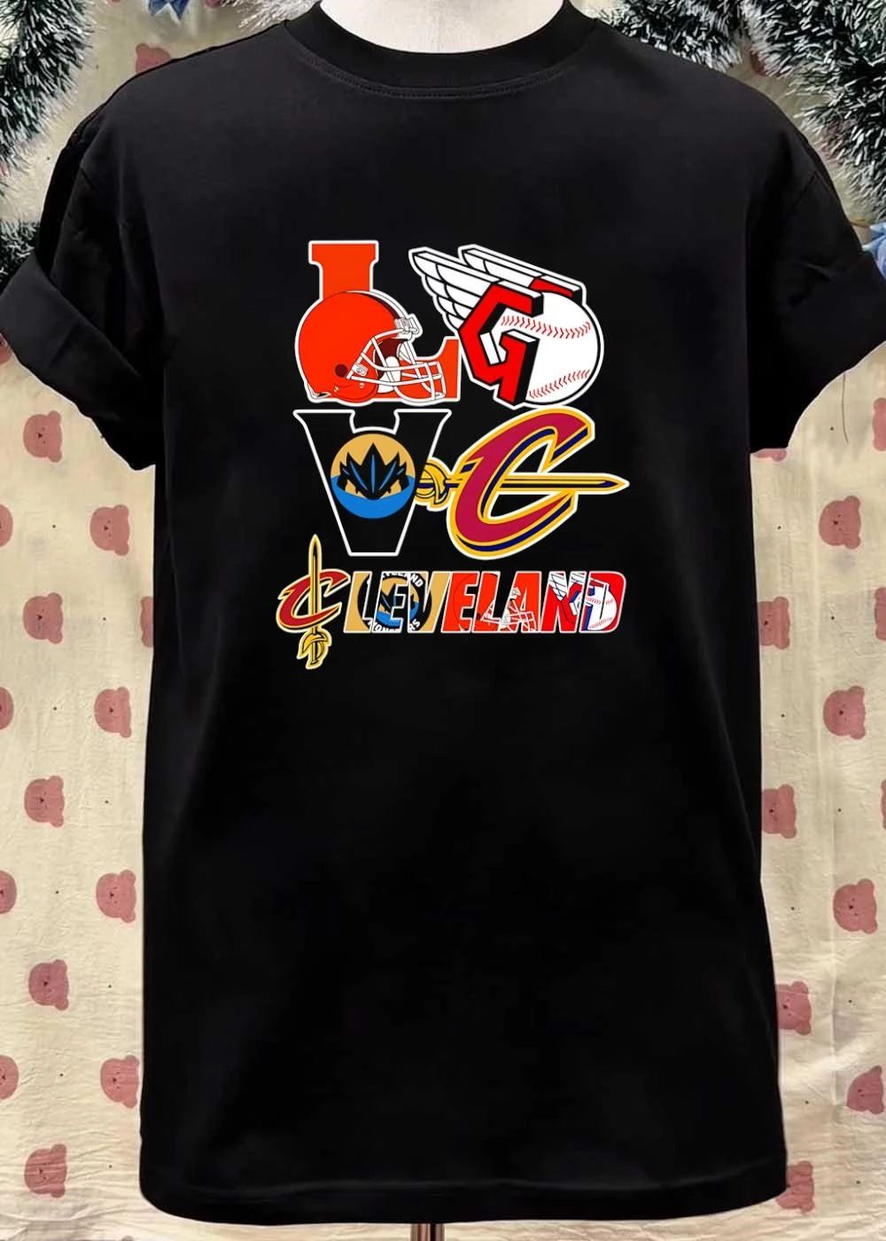 Love Cleveland Sports Team Logos T-Shirt